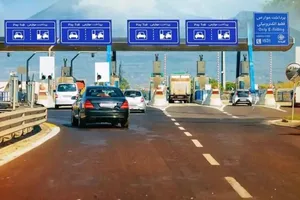 عوارض آزادراهی زیر ذره‌بین دولت؛ اتصال به کارت‌های بانکی به مجلس رفت
