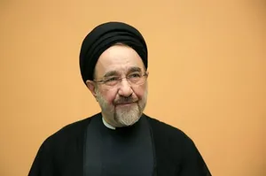 خاتمی:  امیدوارم مراکز قدرت گفت‌وگو را به رسمیت بشناسند/ امیدوارم به‌جای اینکه یکطرفه بگویند و بشنوند، به شنیده‌ها ترتیب اثر بدهند