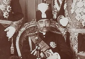 عکس یادگاری مظفرالدین شاه در دربار عثمانی